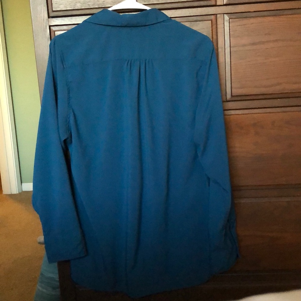 Button down shirt - Picture 2 of 2